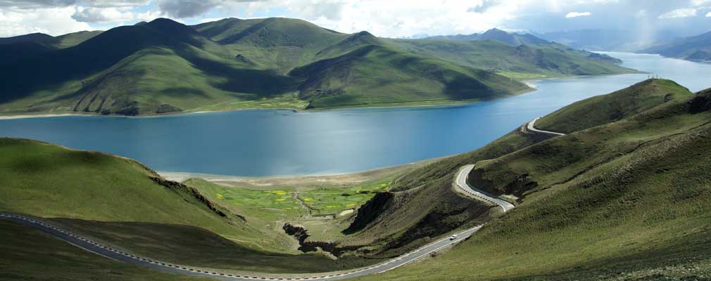 Lhasa and Yamdrok Lake Tour